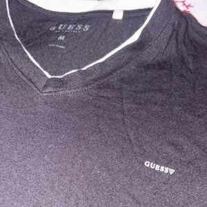 GUESS Black V-Neck Women’s Tee